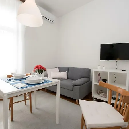 Apartment Stefani